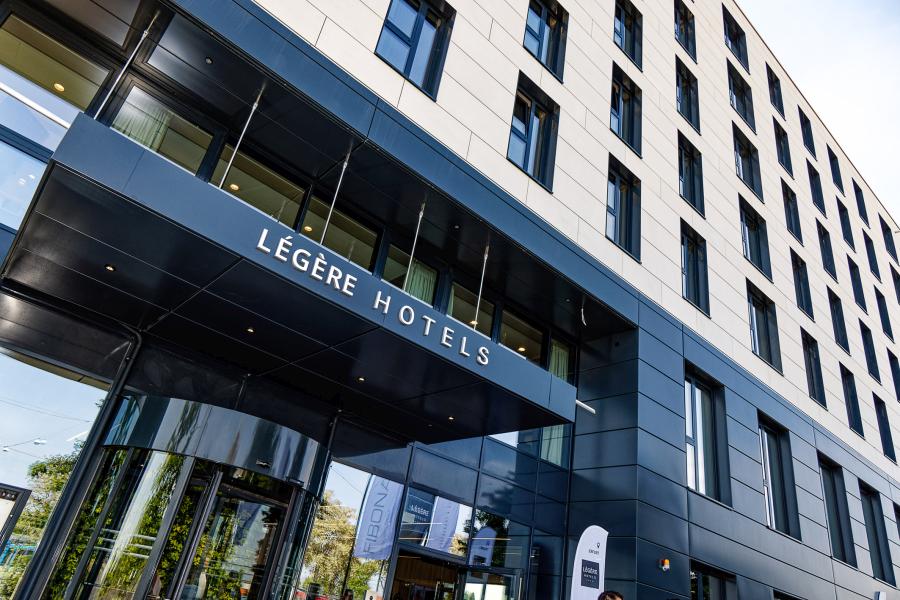 LH_Erfurt_Opening_Hoteleingang